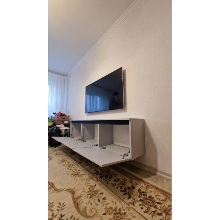 Consolă TV  