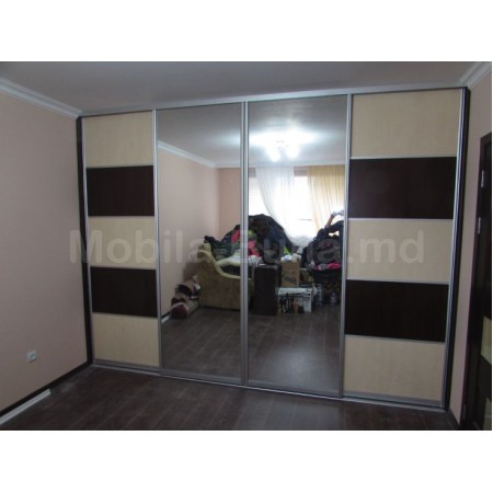 Шкафы купе встроенный с 4-мя раздвижными дверями А-73
