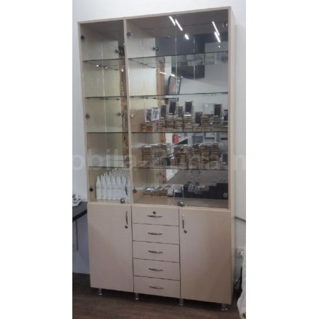 Dulap vitrina pentru salon de frumusete A-29