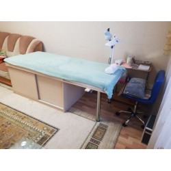 Кровать для салона красоты А-32
